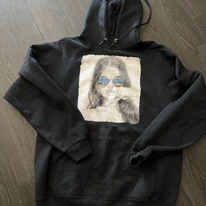 Printed graphic hoodies